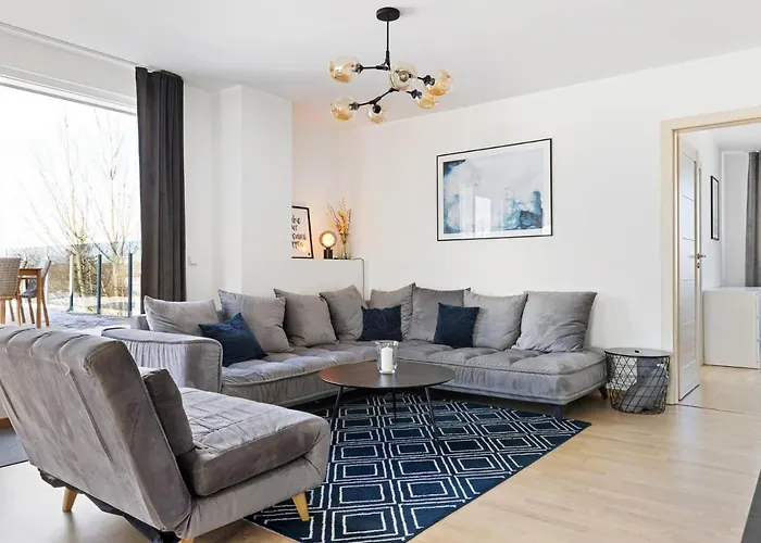 Vesiroosi Penthouse By Paernu River