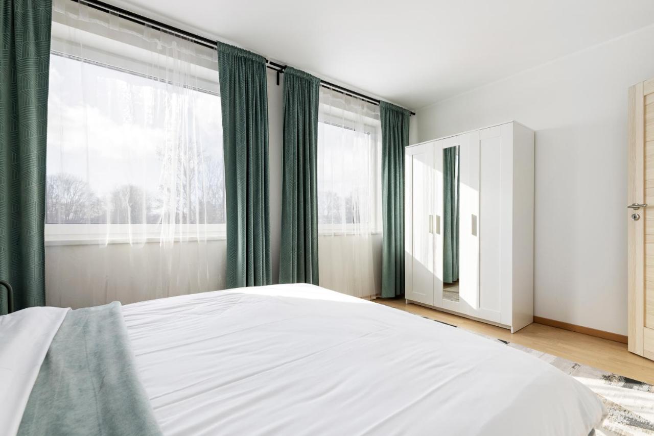 Vesiroosi Penthouse By River *