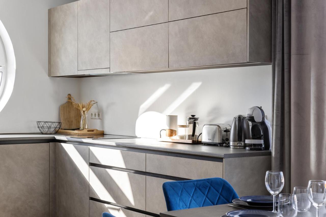 Apartment Vesiroosi Penthouse By River *